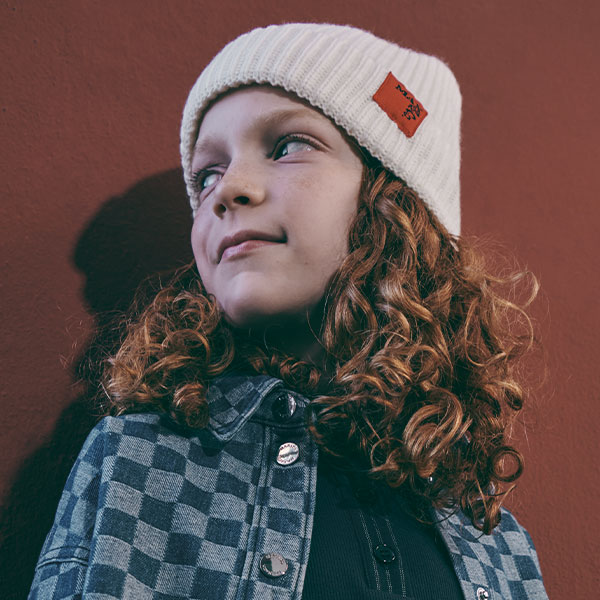 GORROS, BUFANDAS Y MUCHO MÁS