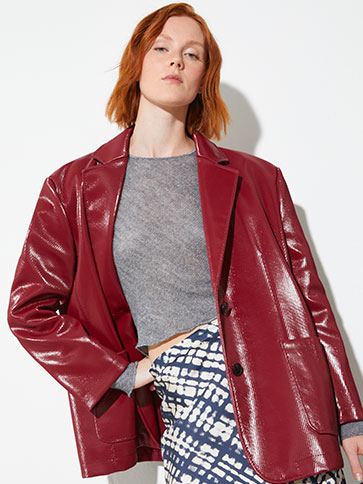 Trench Maxandco Bannerbox Desktop4 MAX&Co.