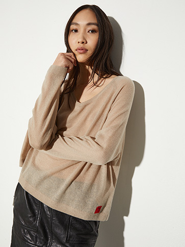 Maglie Maxandco Thumb Desktop 1 MAX&Co.